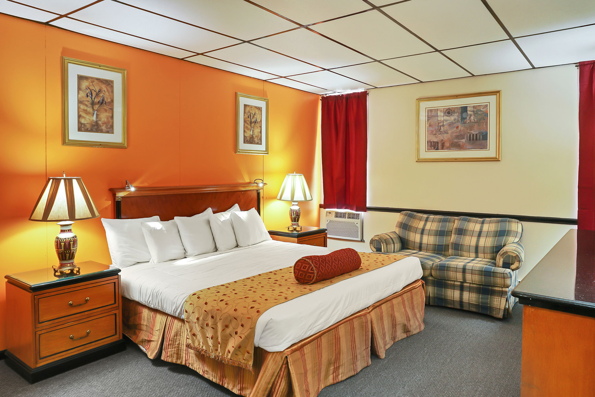 M Star North Canton - Hall of Fame