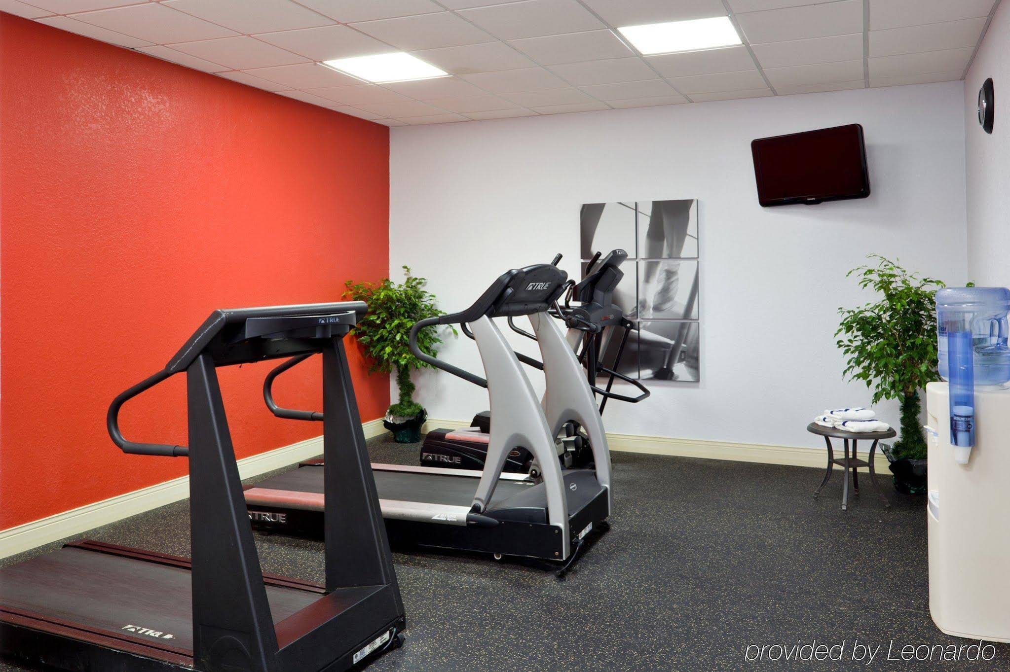 Radisson Hotel Cleveland Airport West