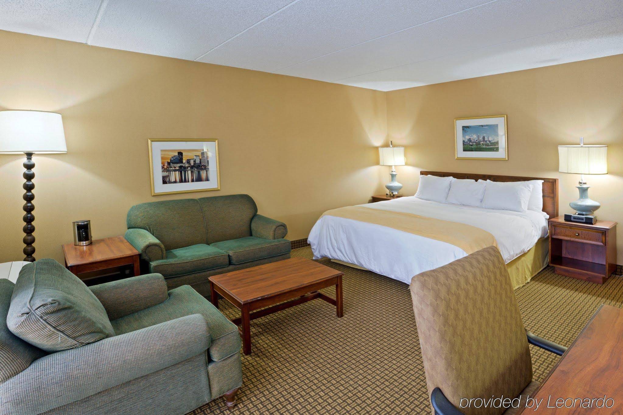 Radisson Hotel Cleveland Airport West