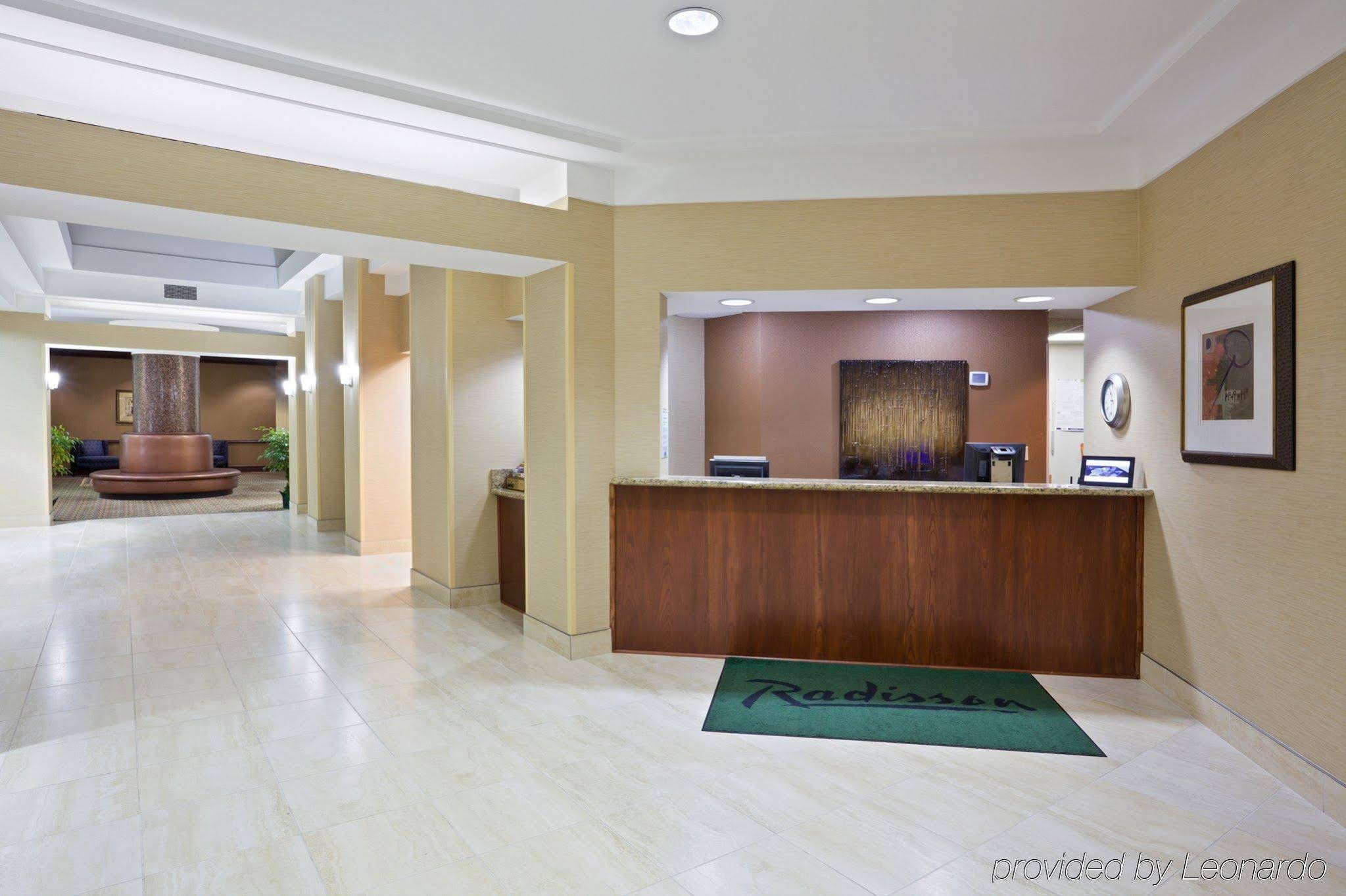 Radisson Hotel Cleveland Airport West