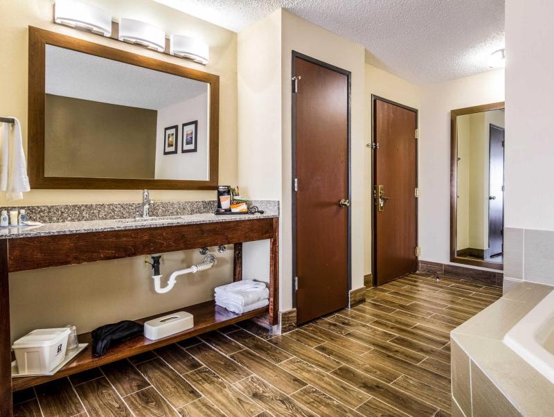 Comfort Inn Norwalk – Sandusky