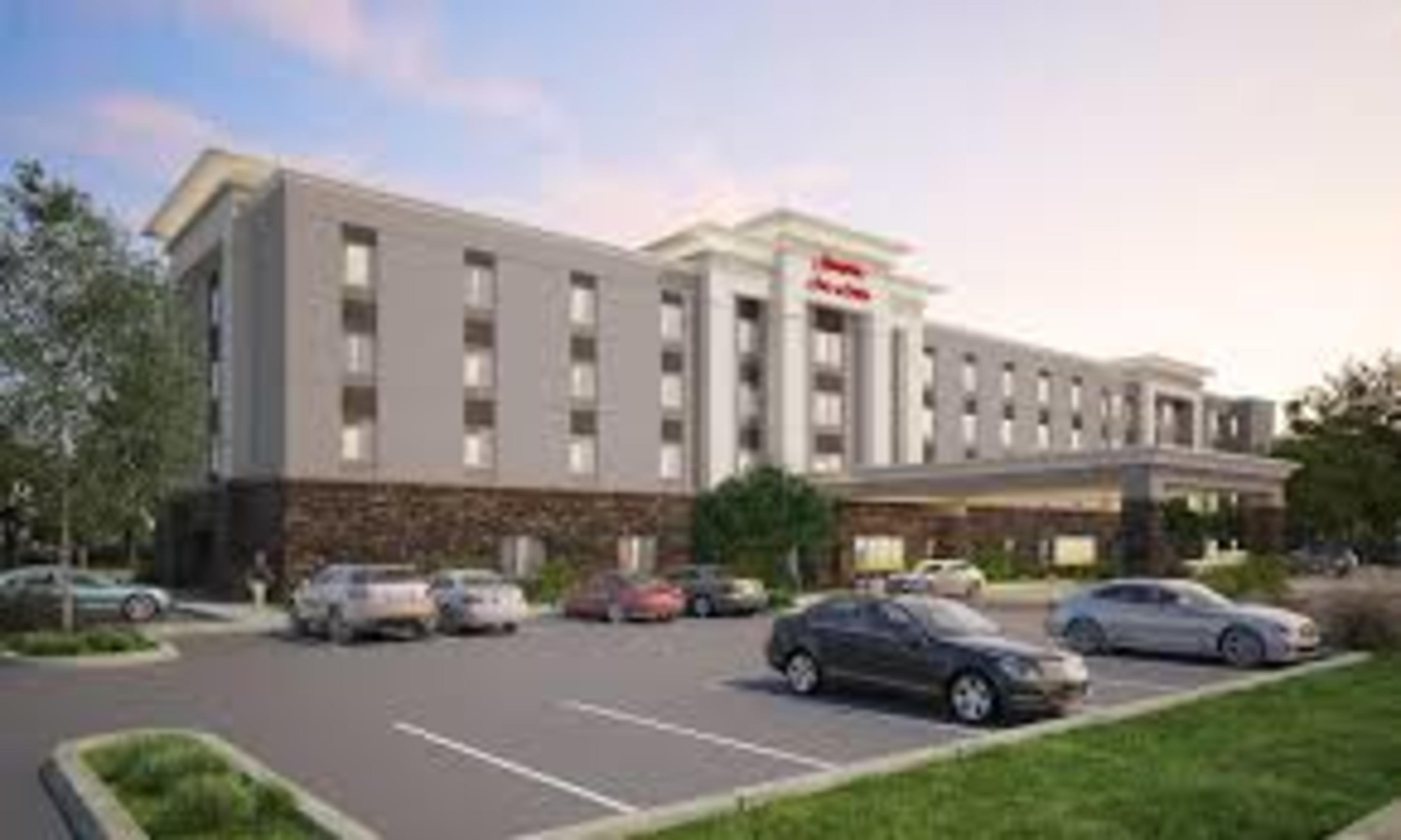 Hampton Inn & Suites Oakwood Village-Cleveland