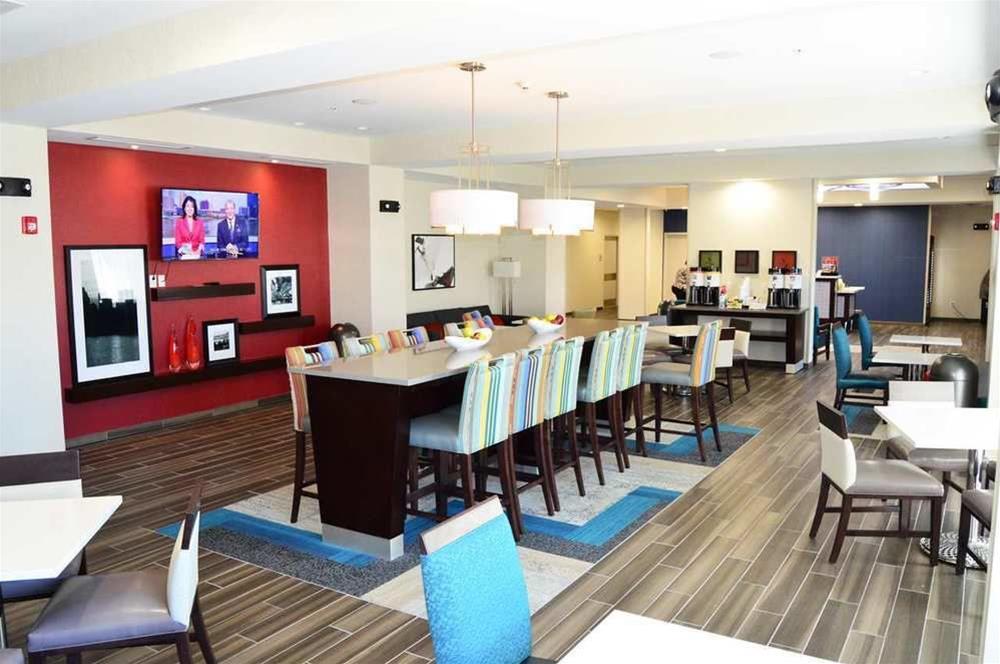 Hampton Inn Toledo/Oregon