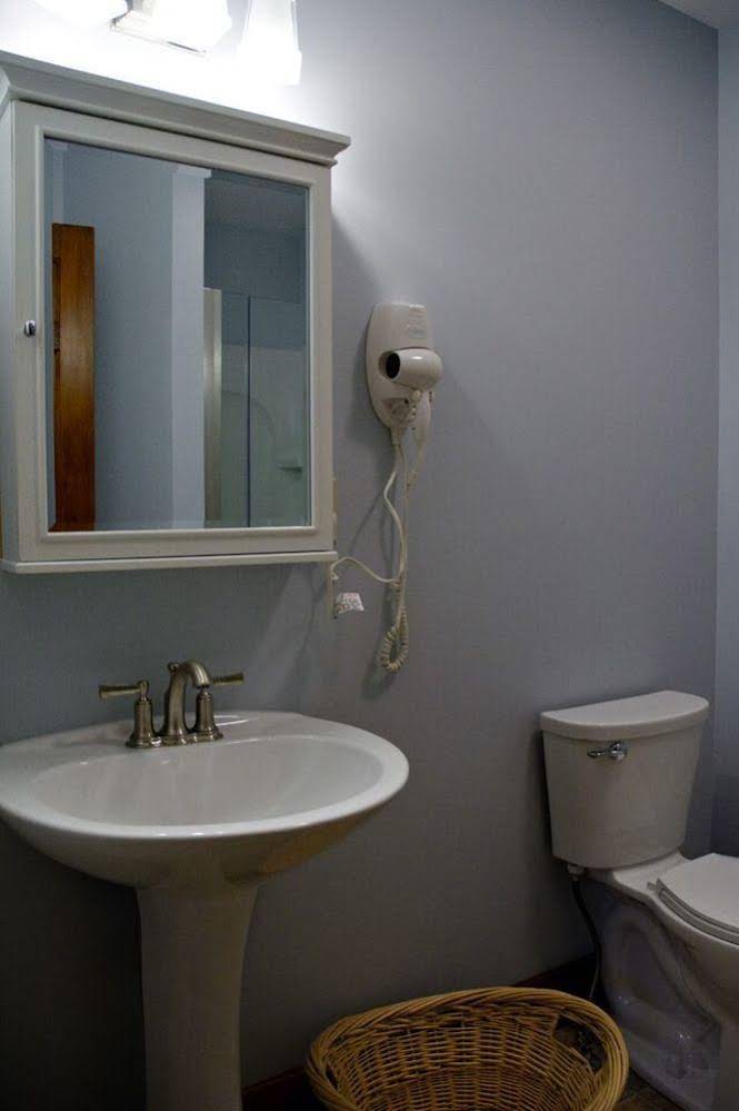 Silver Fern Bed & Breakfast