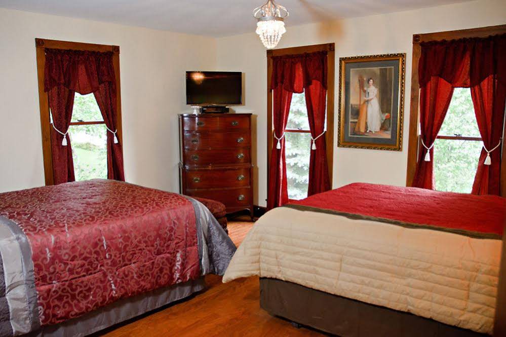 Silver Fern Bed & Breakfast