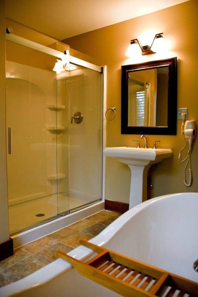 Silver Fern Bed & Breakfast