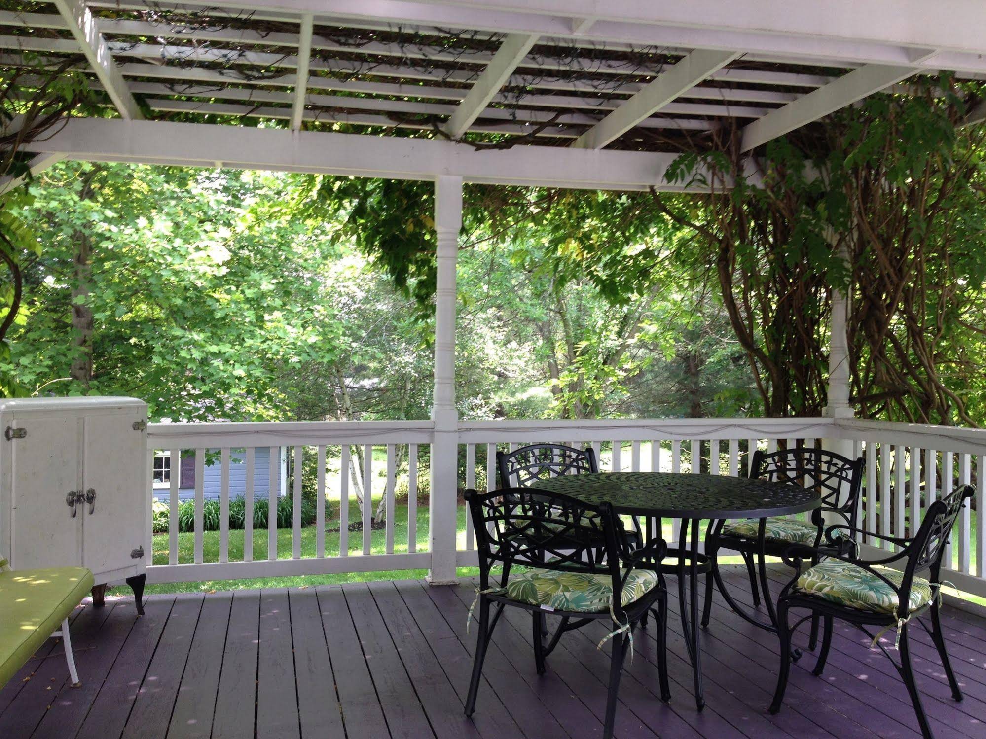 Silver Fern Bed & Breakfast