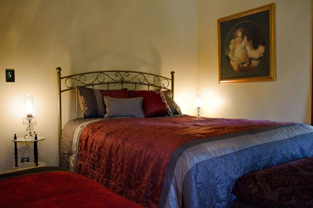 Silver Fern Bed & Breakfast