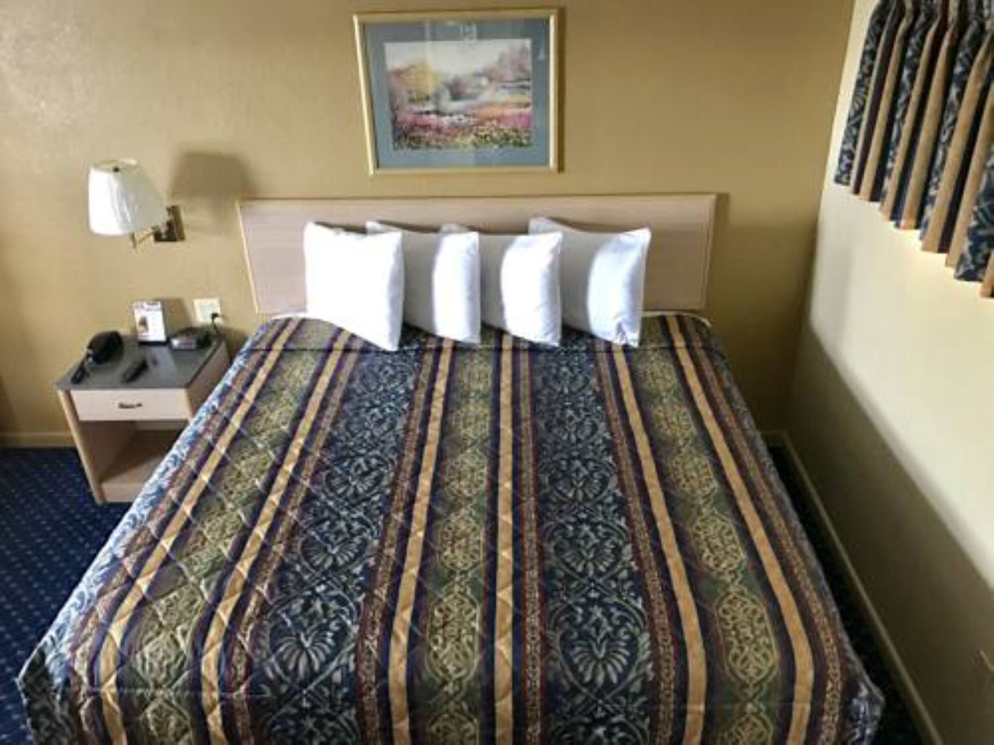 Budget Inn - Perrysburg