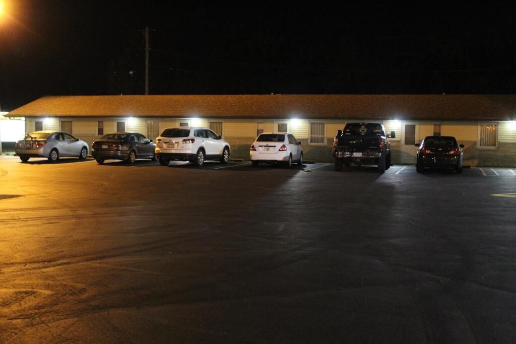 Budget Inn - Perrysburg