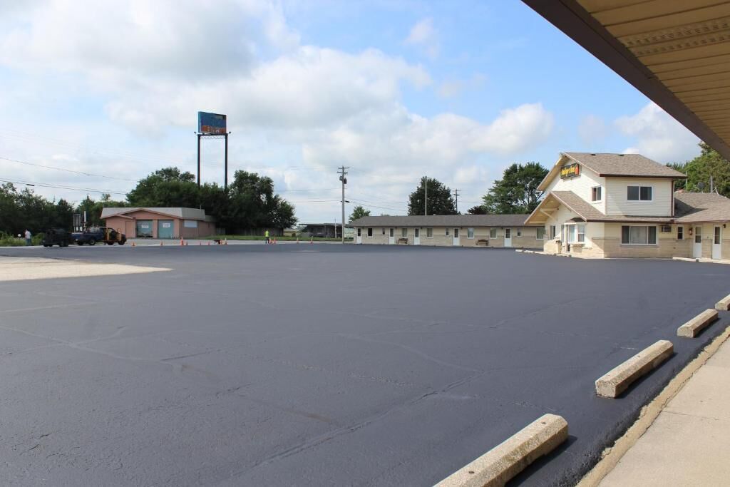 Budget Inn - Perrysburg