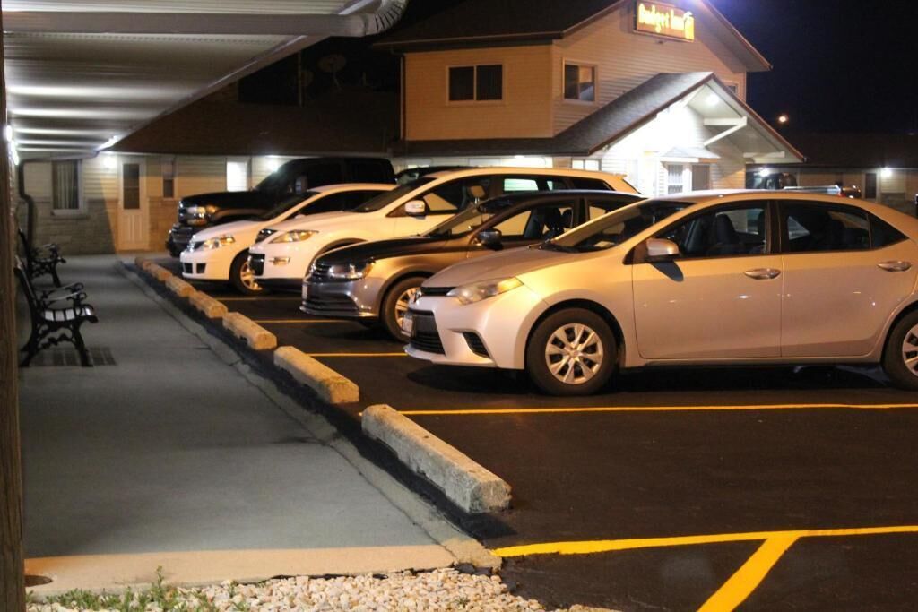 Budget Inn - Perrysburg