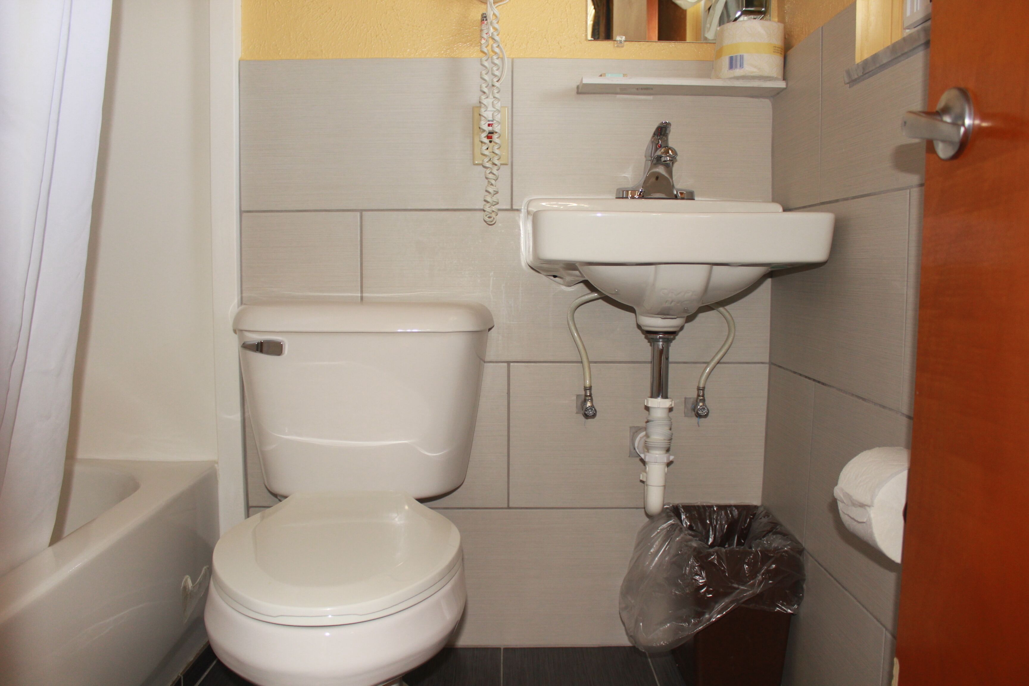 Budget Inn - Perrysburg