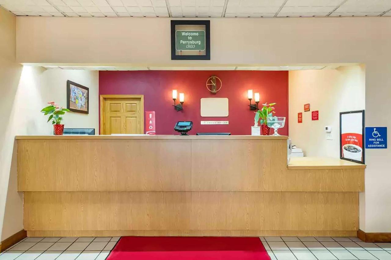 Days Inn by Wyndham Perrysburg/Toledo