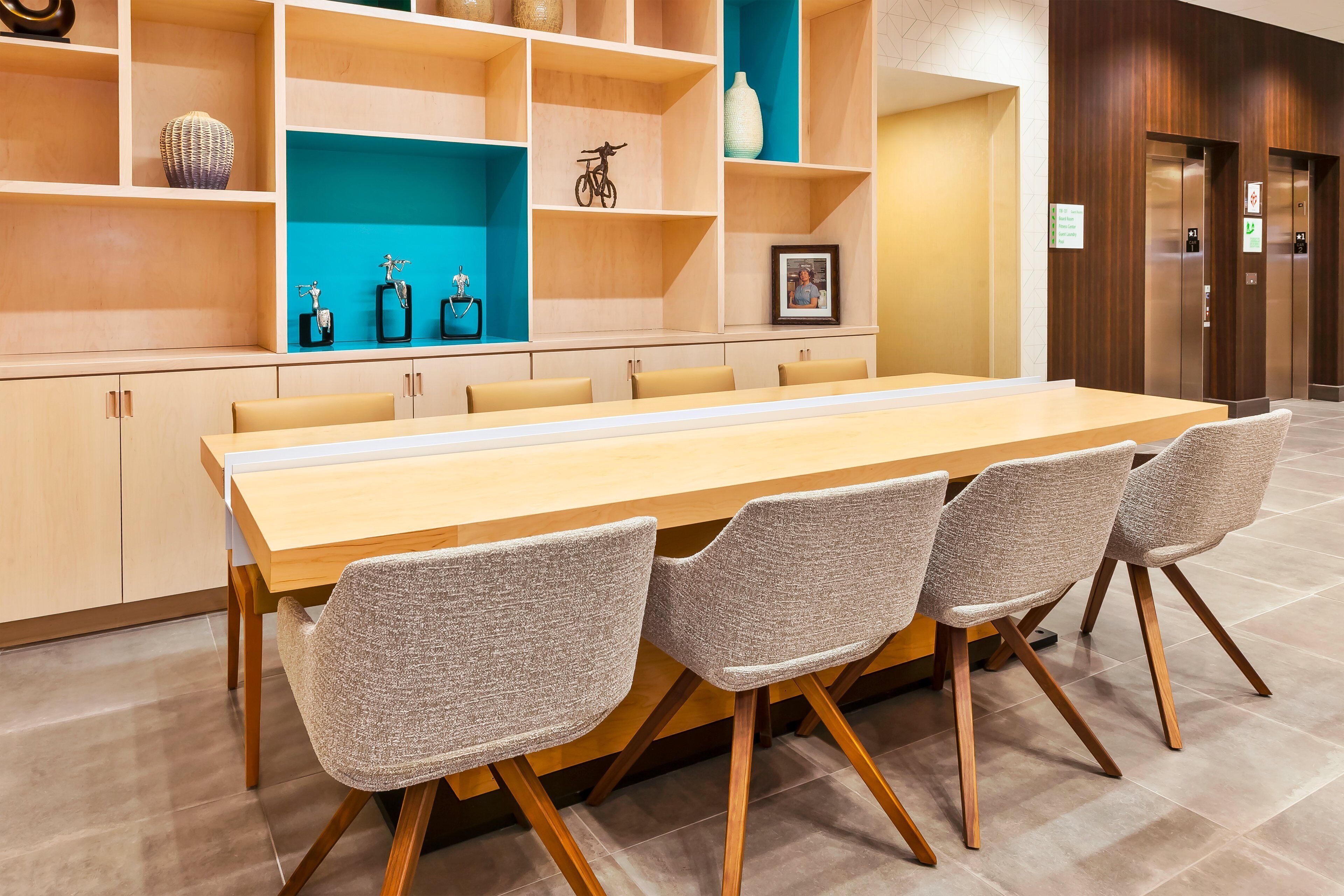 Holiday Inn & Suites Toledo Southwest - Perrysburg