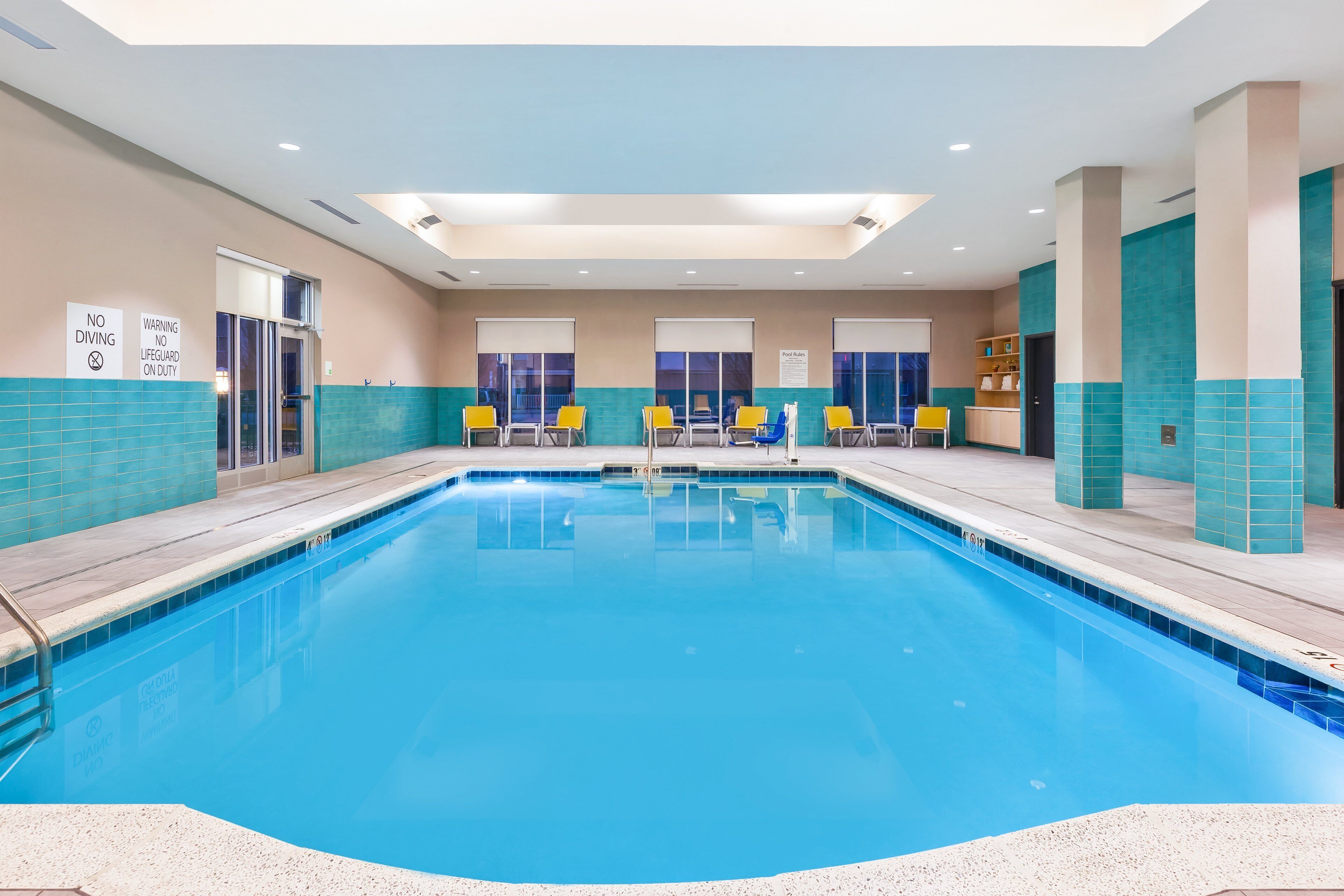Holiday Inn & Suites Toledo Southwest - Perrysburg