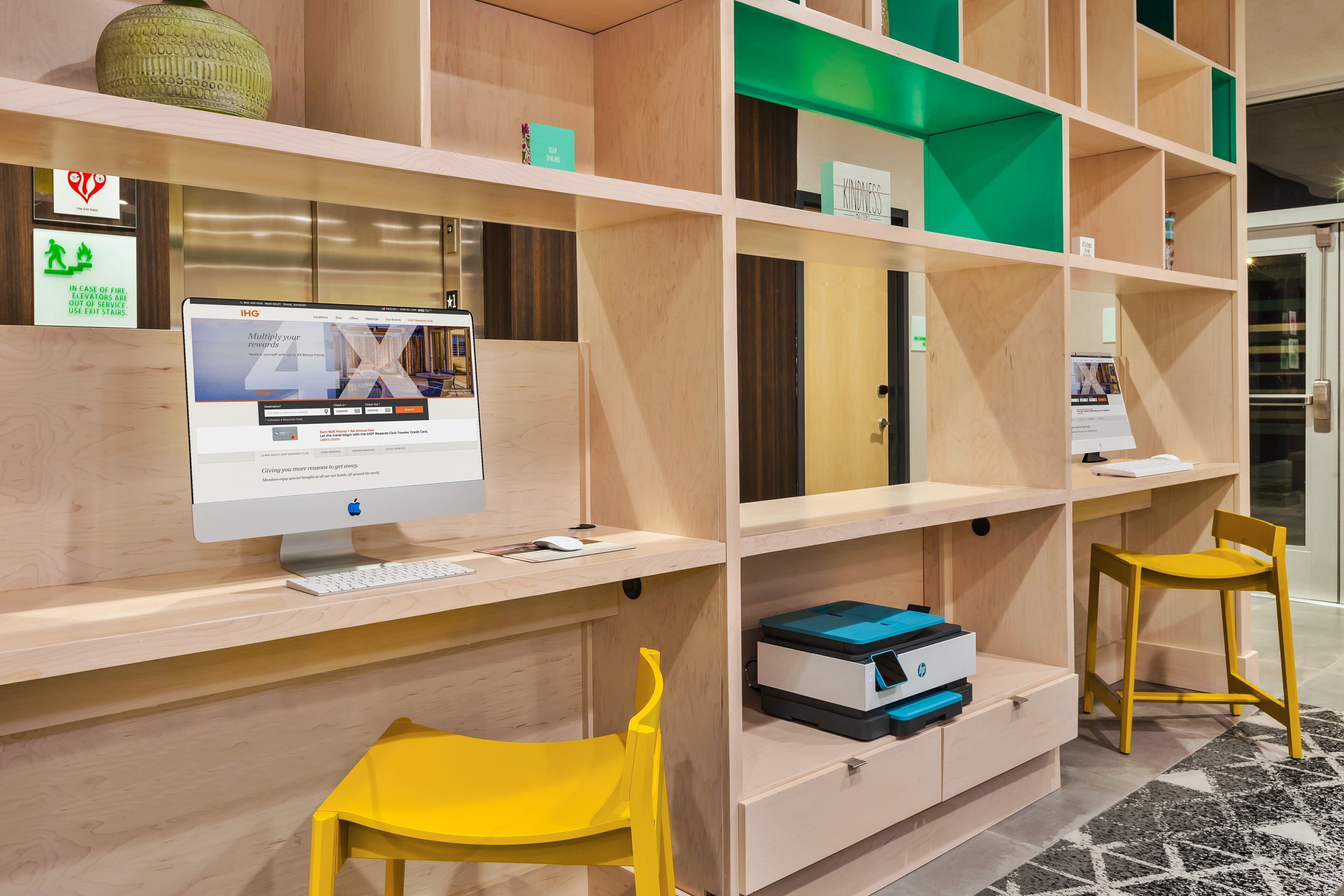 Holiday Inn & Suites Toledo Southwest - Perrysburg