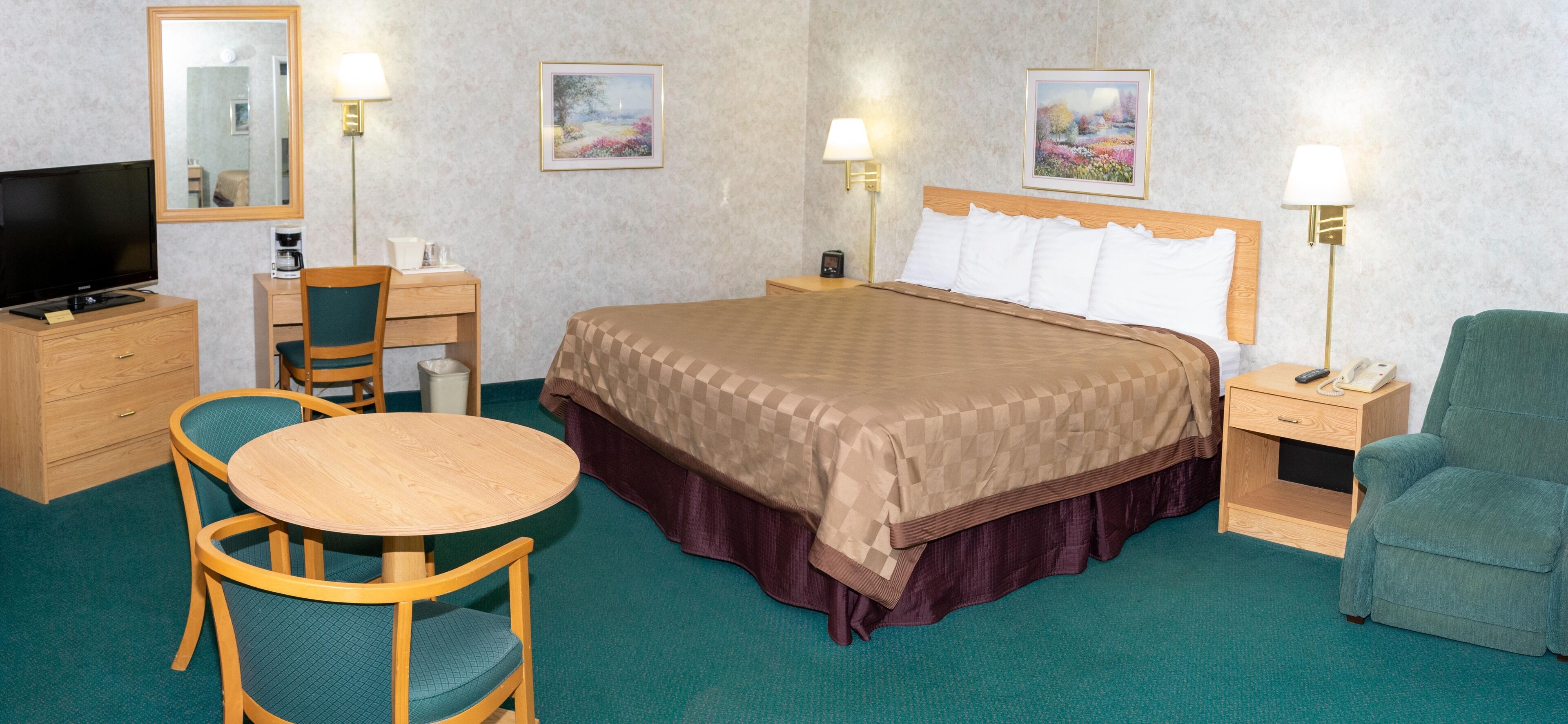 Regency Inn Perrysburg