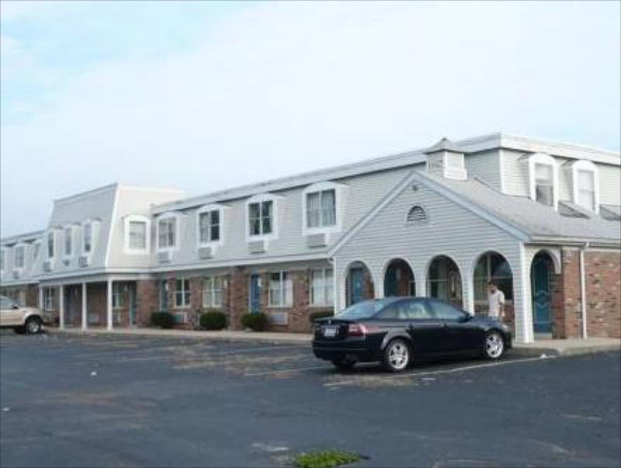 Red Carpet Inn Piqua