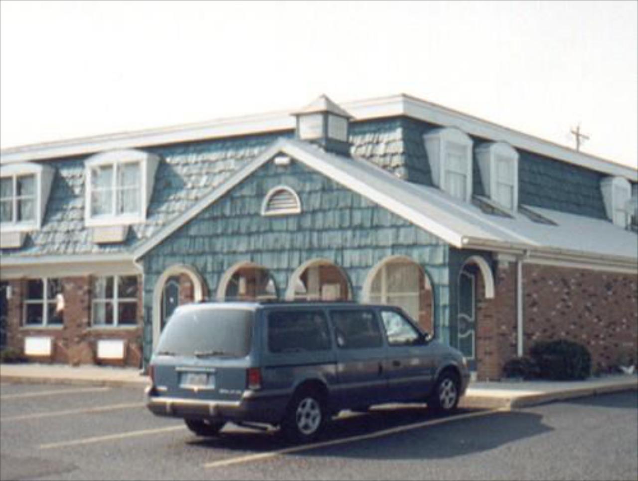 Red Carpet Inn Piqua