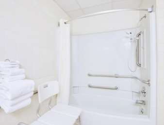 Super 8 by Wyndham Port Clinton