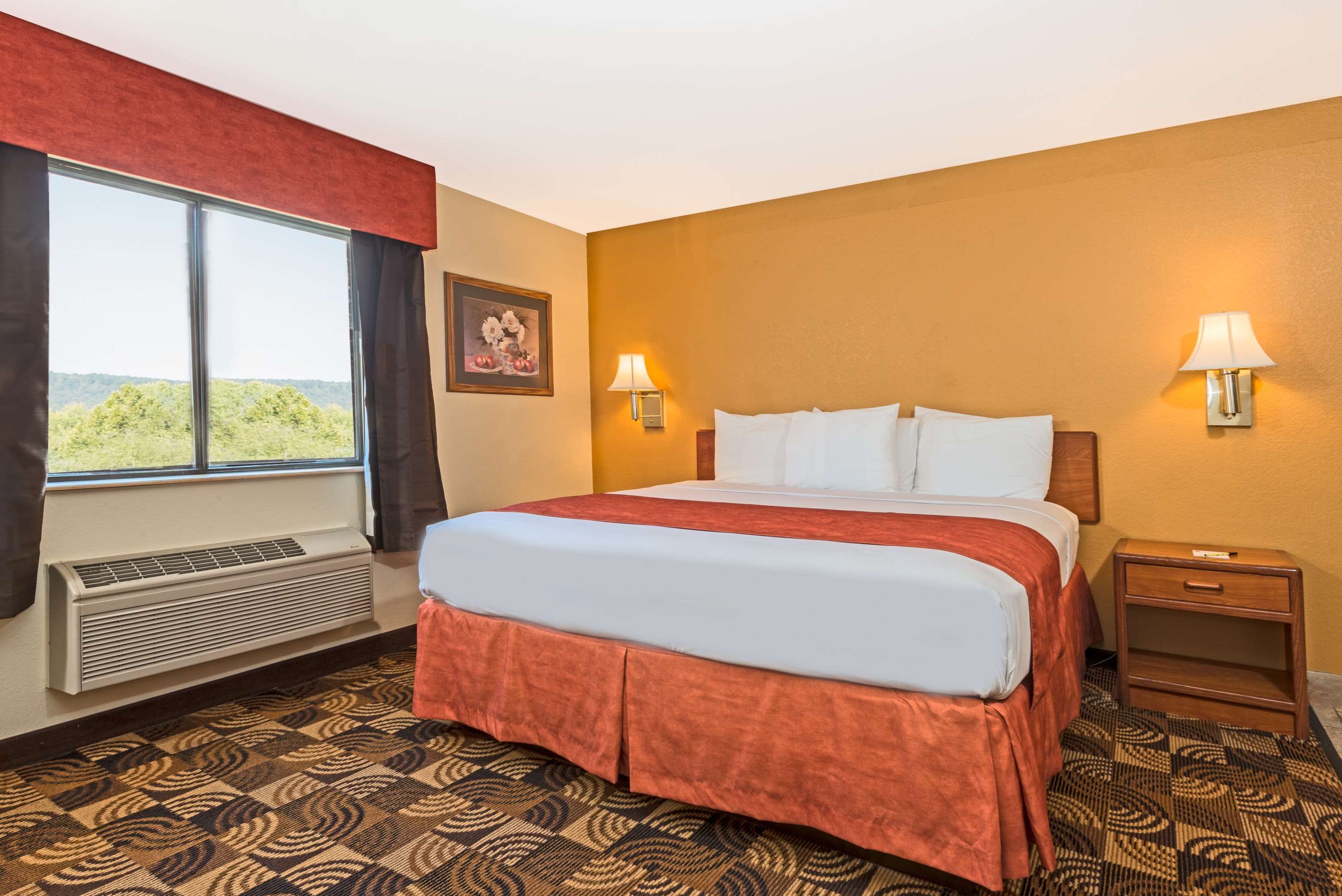 Super 8 by Wyndham Portsmouth