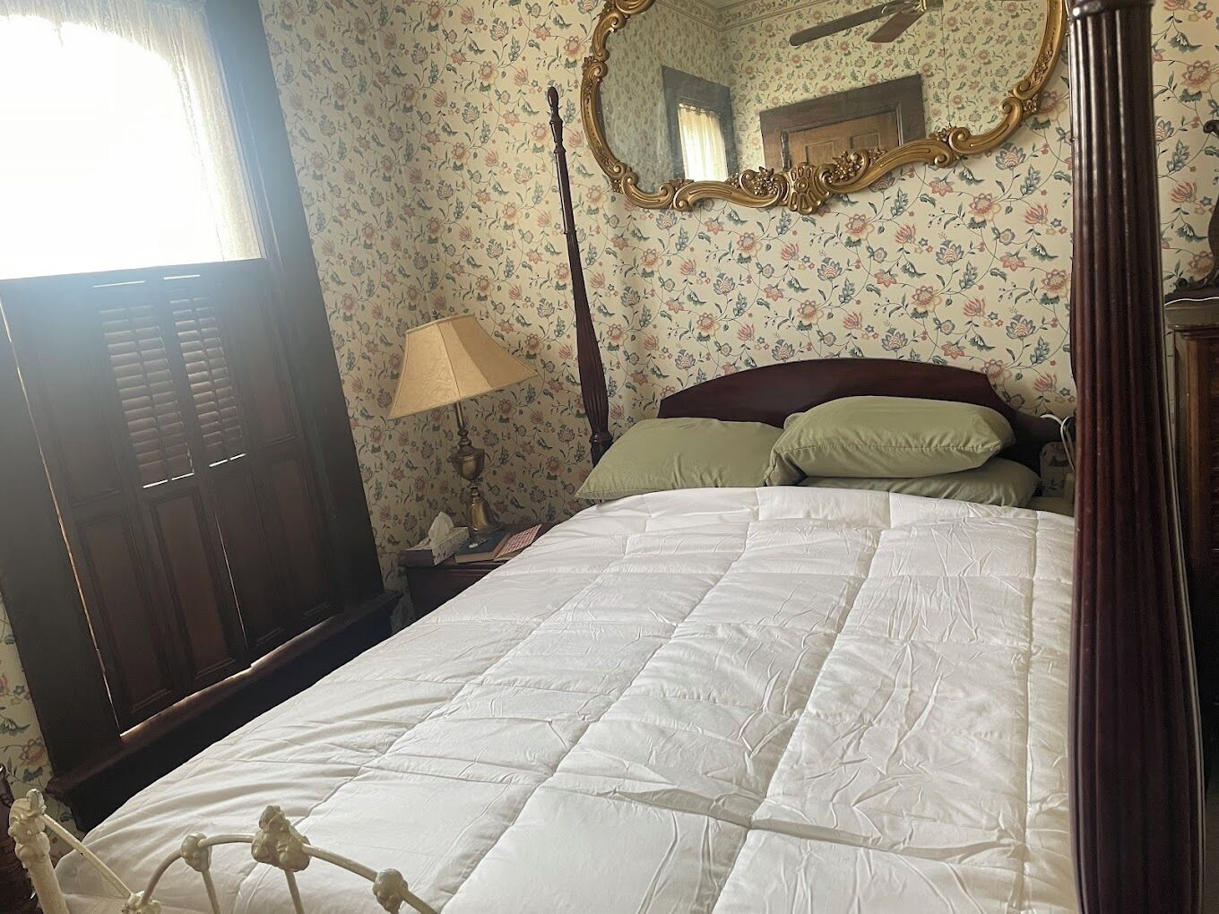 1873 Victorian Rose B & B