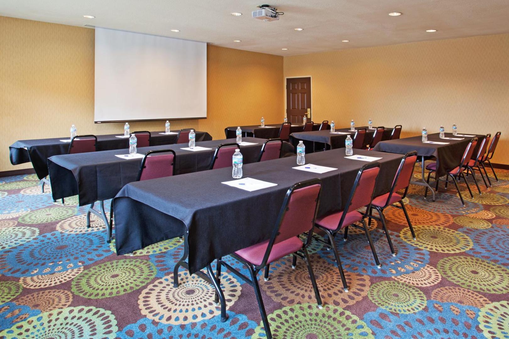 Holiday Inn Express Hotel & Suites Columbus East - Reynoldsburg