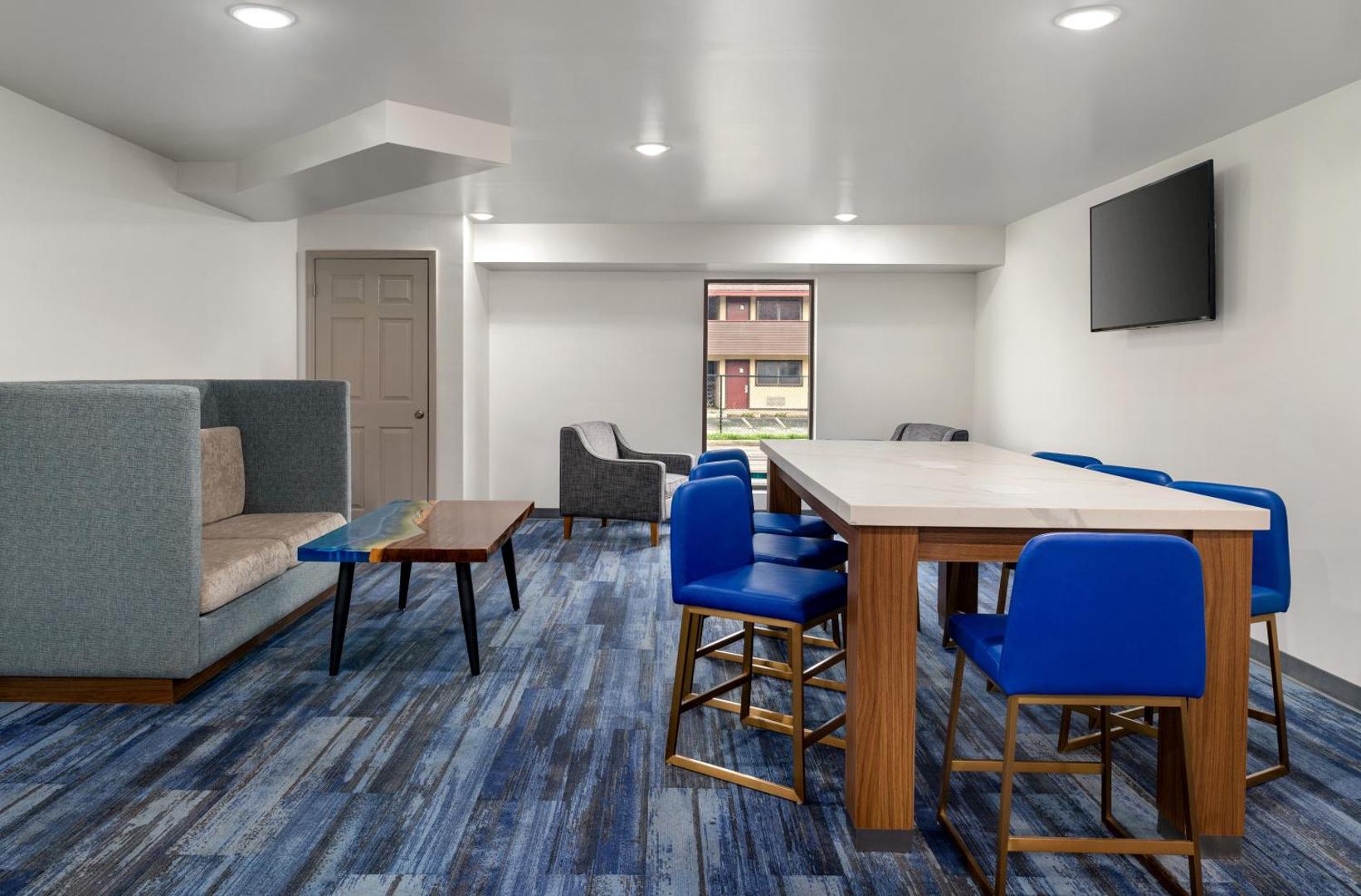 La Quinta Inn by Wyndham Columbus Airport Area