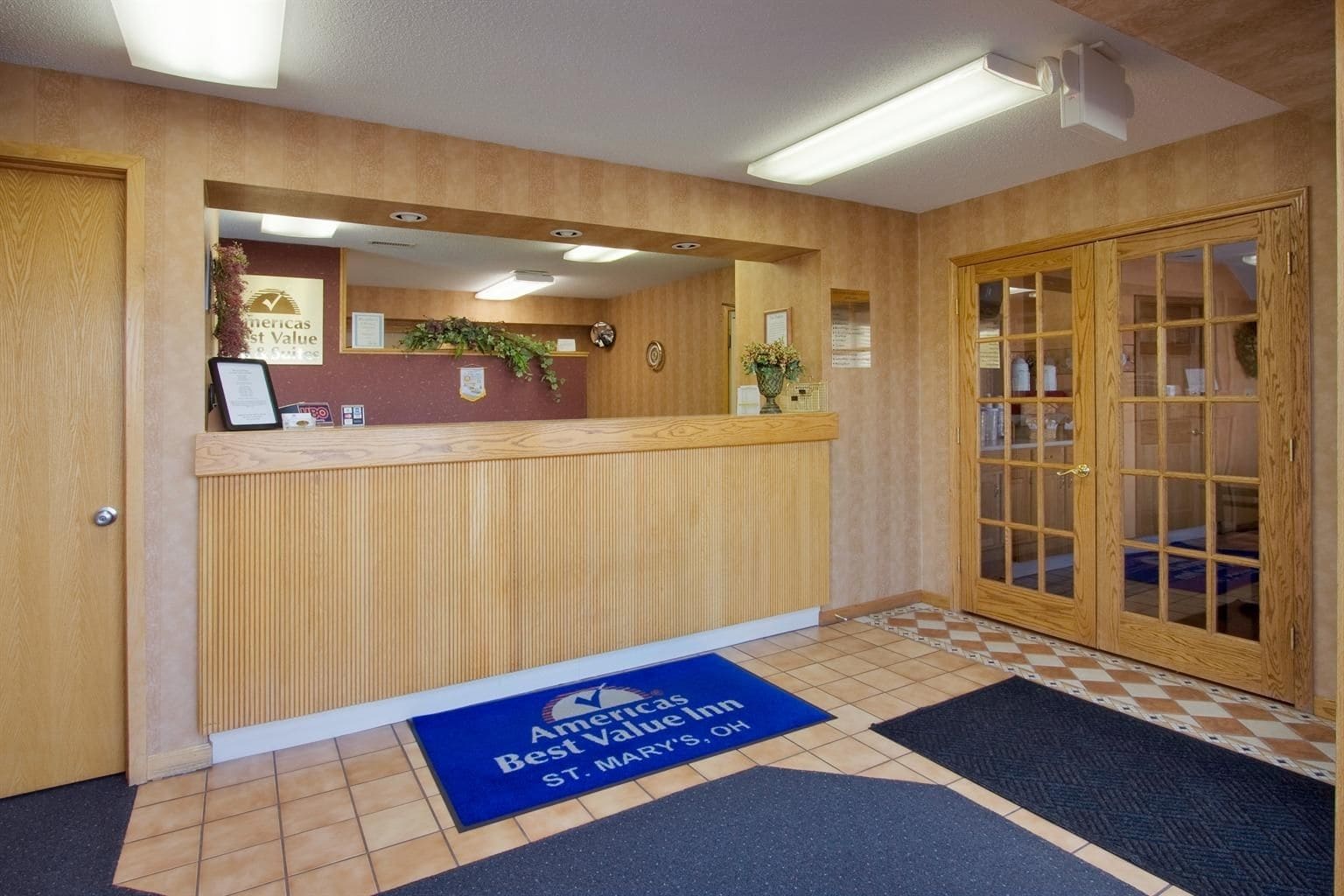Americas Best Value Inn & Suites St. Marys