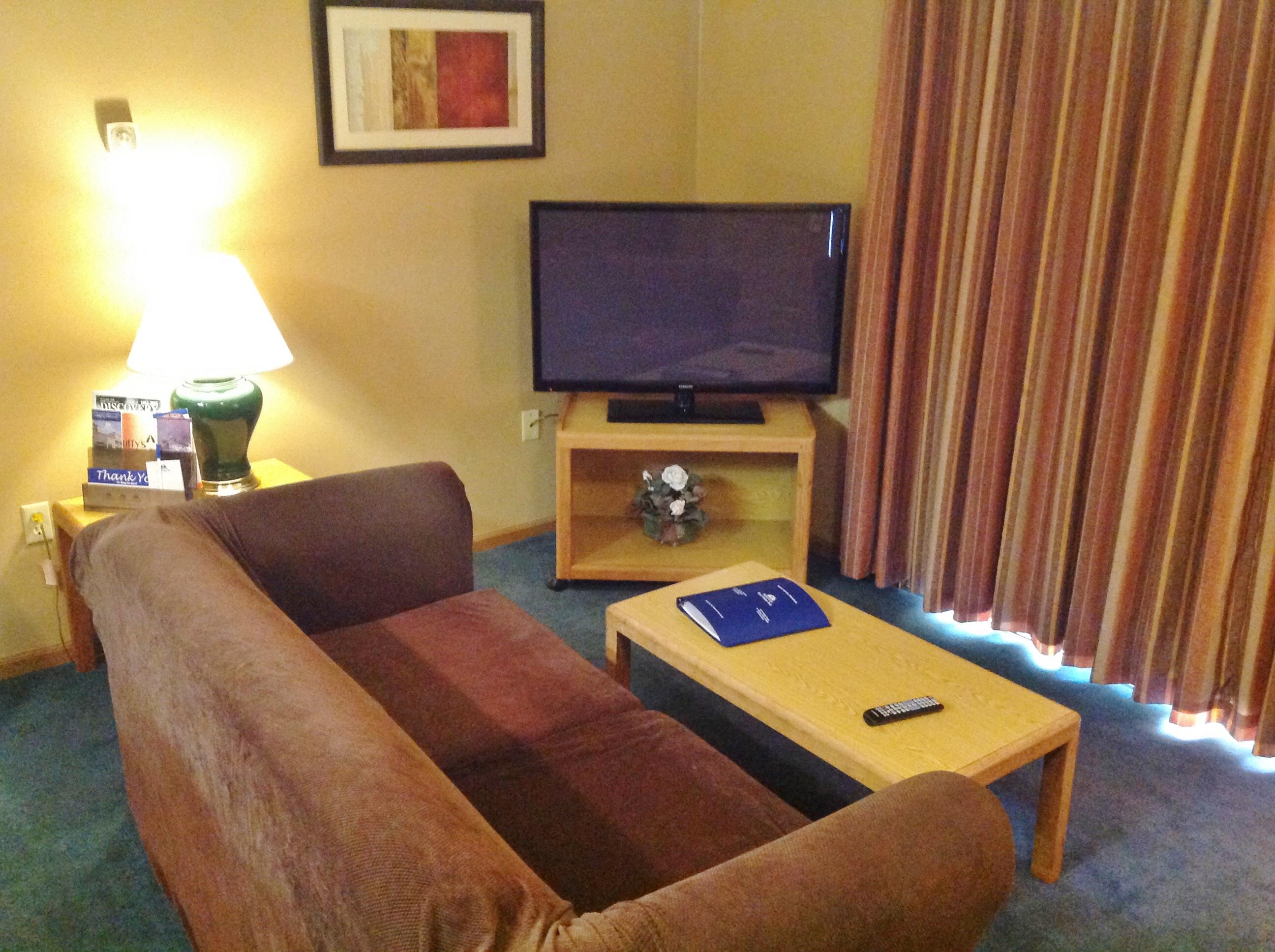 Americas Best Value Inn & Suites St. Marys