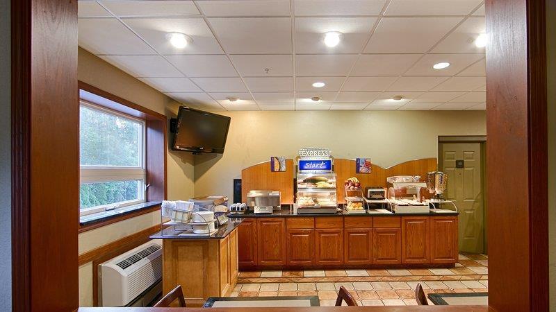 Best Western Plus Sandusky Hotel & Suites