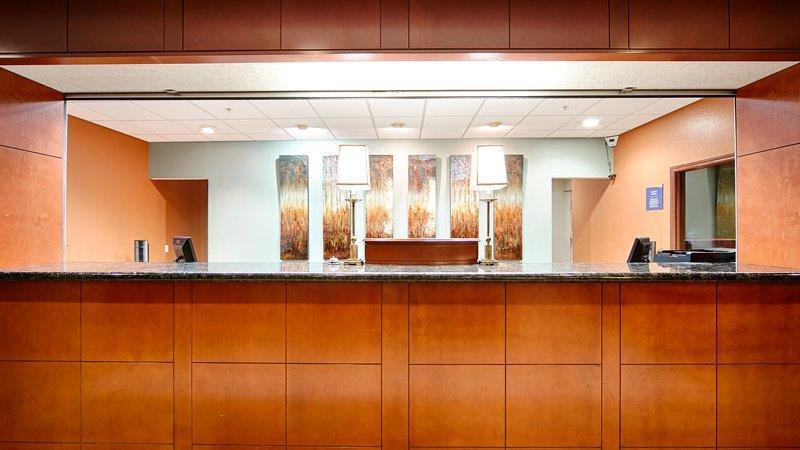 Best Western Plus Sandusky Hotel & Suites