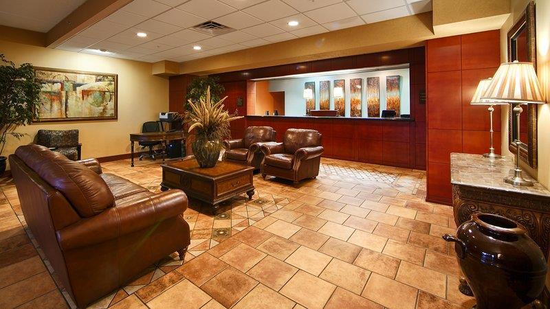 Best Western Plus Sandusky Hotel & Suites