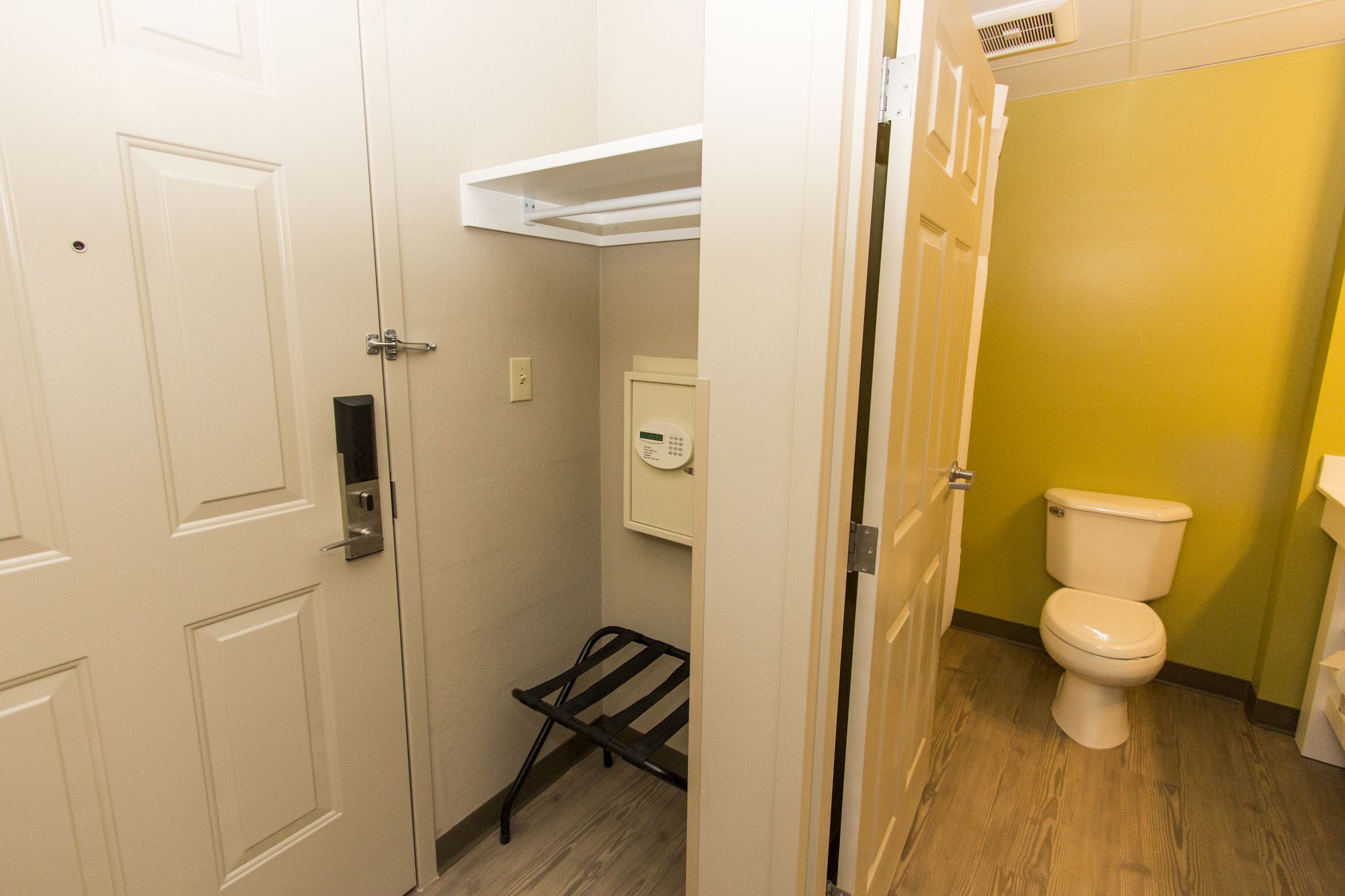 Cedar Point's Express Hotel