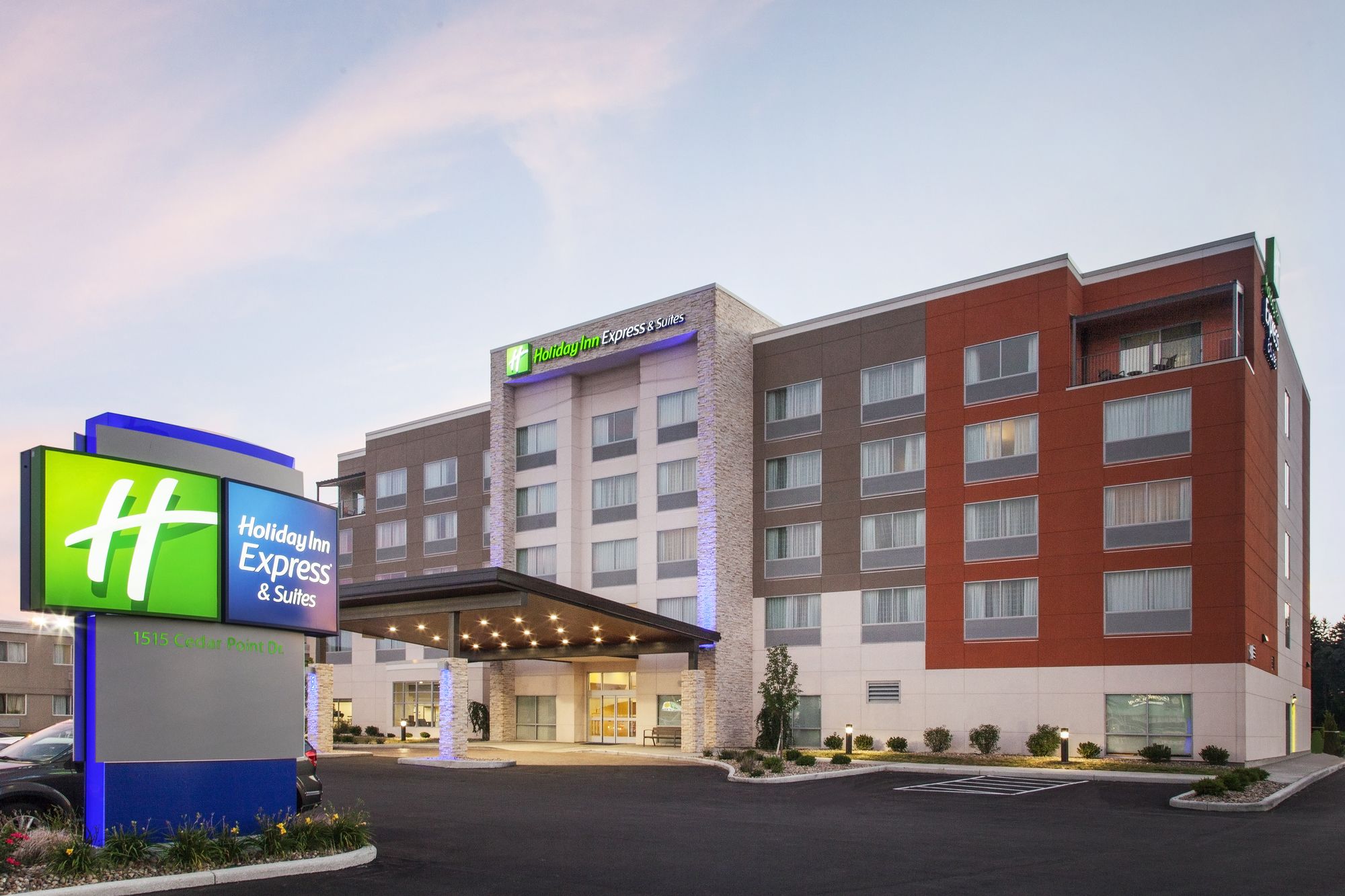 Holiday Inn Express & Suites Sandusky