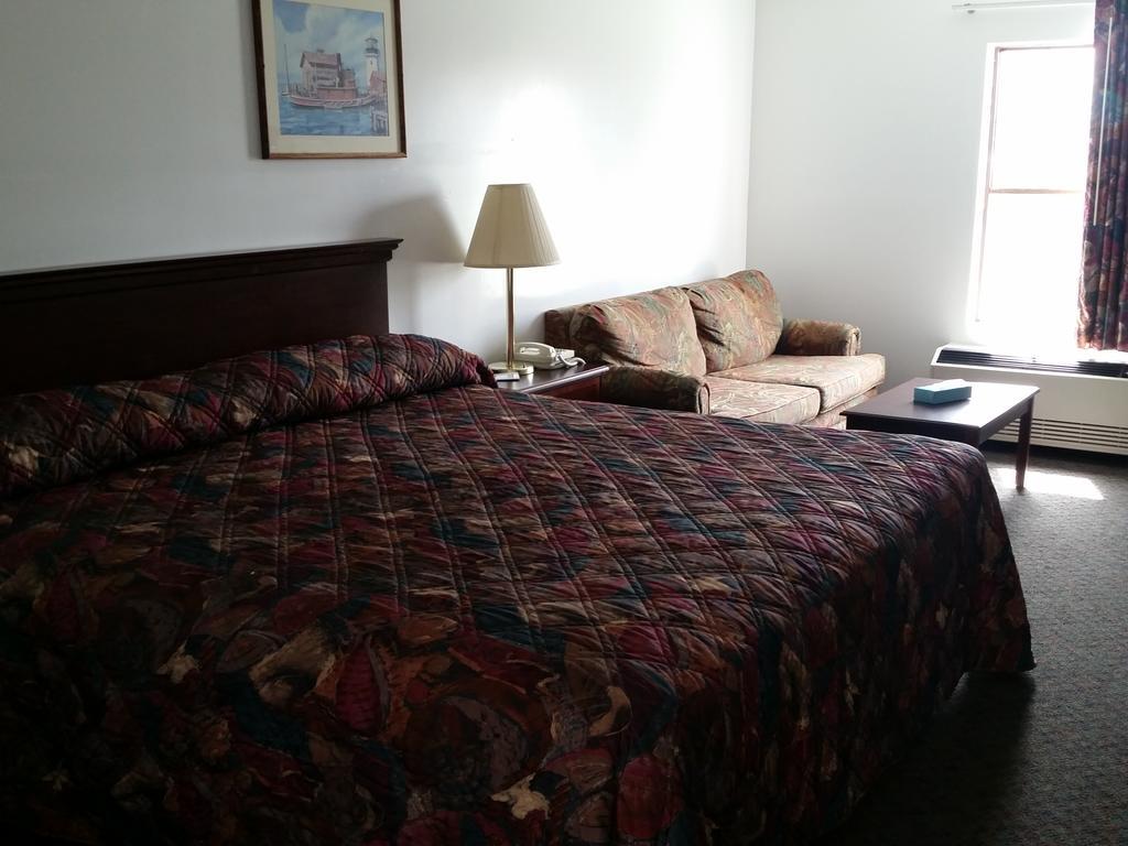 Knights Inn Sandusky