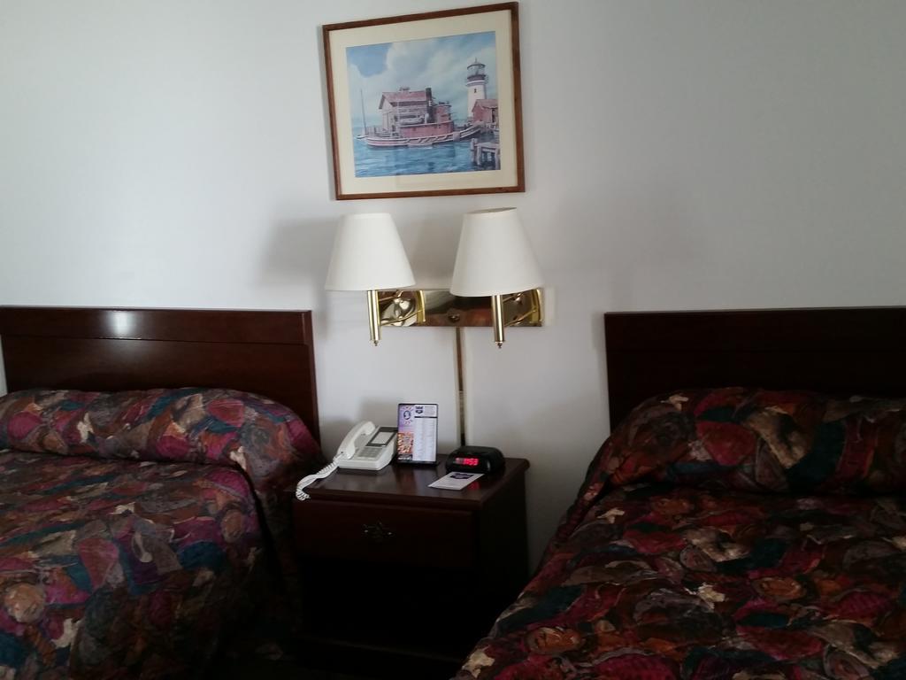 Knights Inn Sandusky