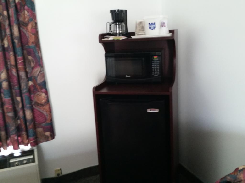 Knights Inn Sandusky