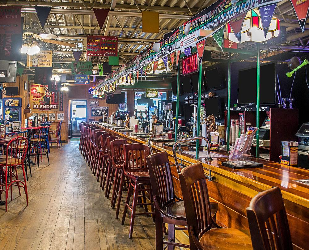 Cedar Stables Inn and Suites