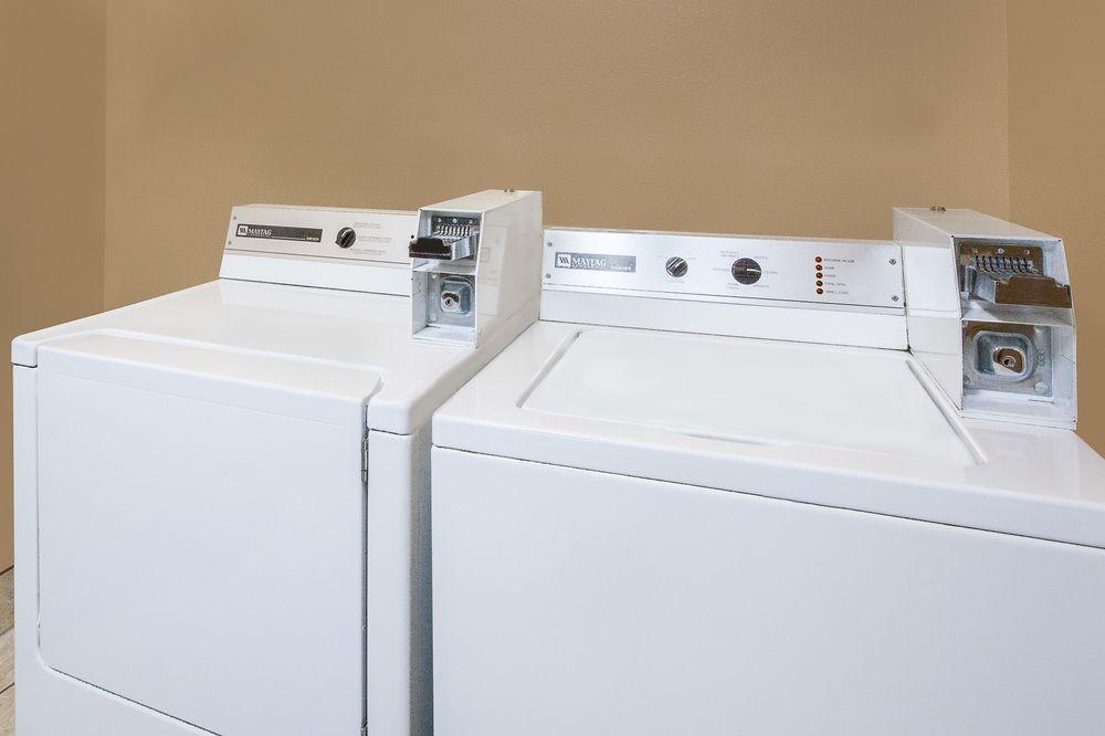 Super 8 by Wyndham Seville