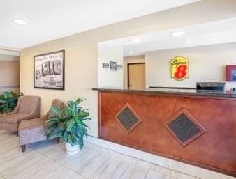 Super 8 by Wyndham Seville