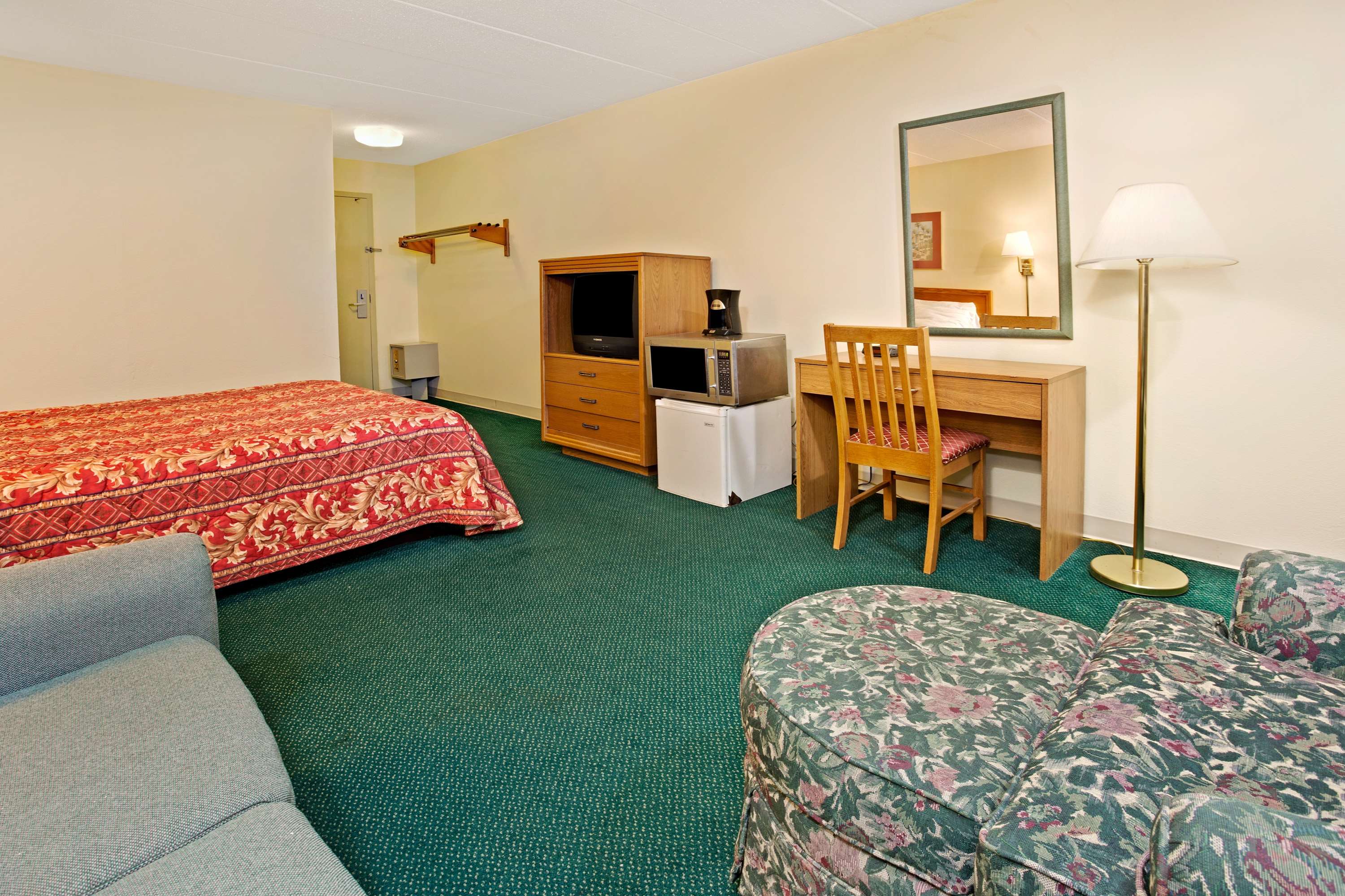 Days Inn by Wyndham Sharonville