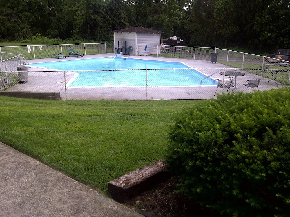 Country Hearth Inn & Suites South Point