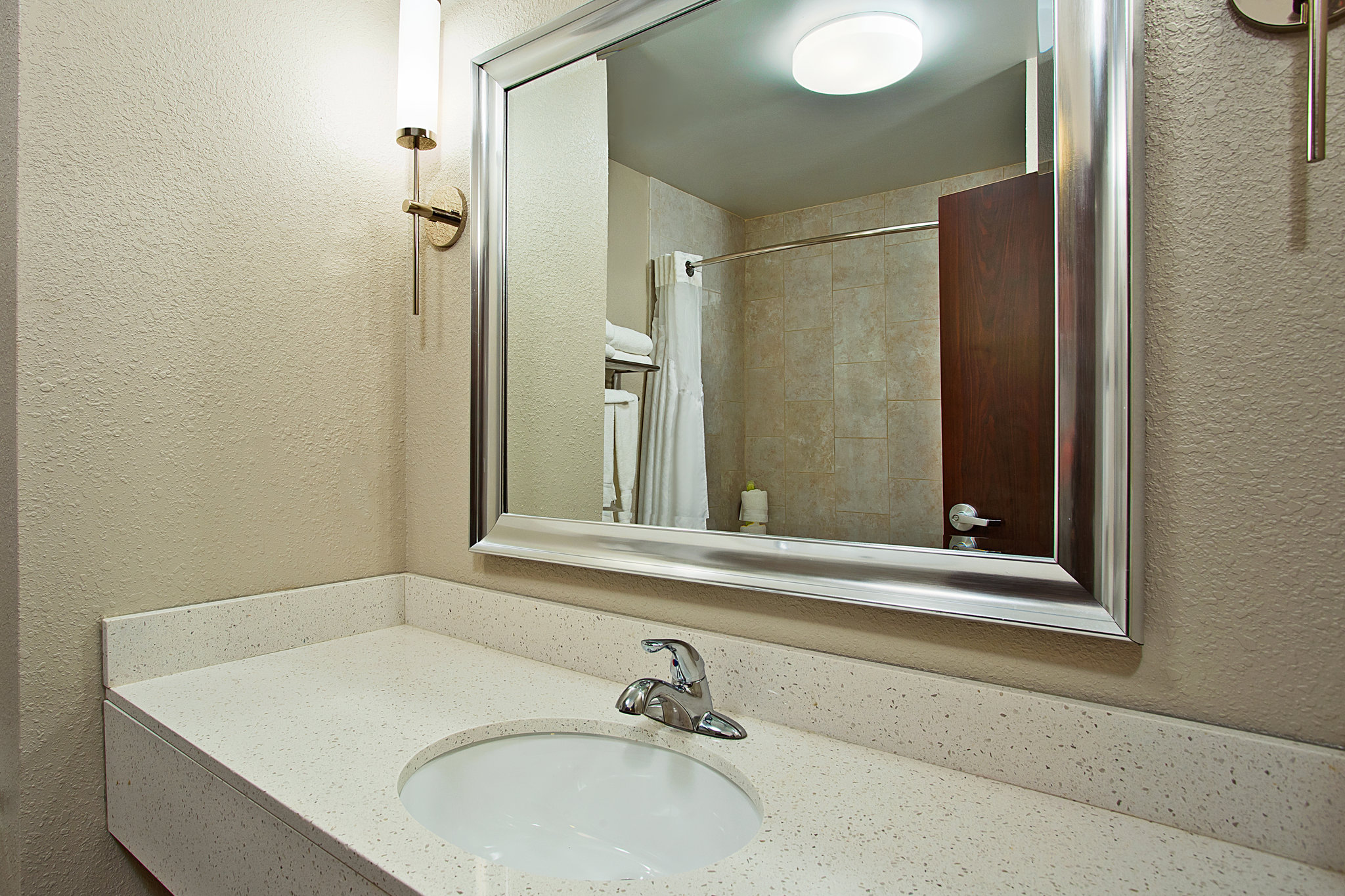 Holiday Inn Express & Suites Springfield Dayton Area