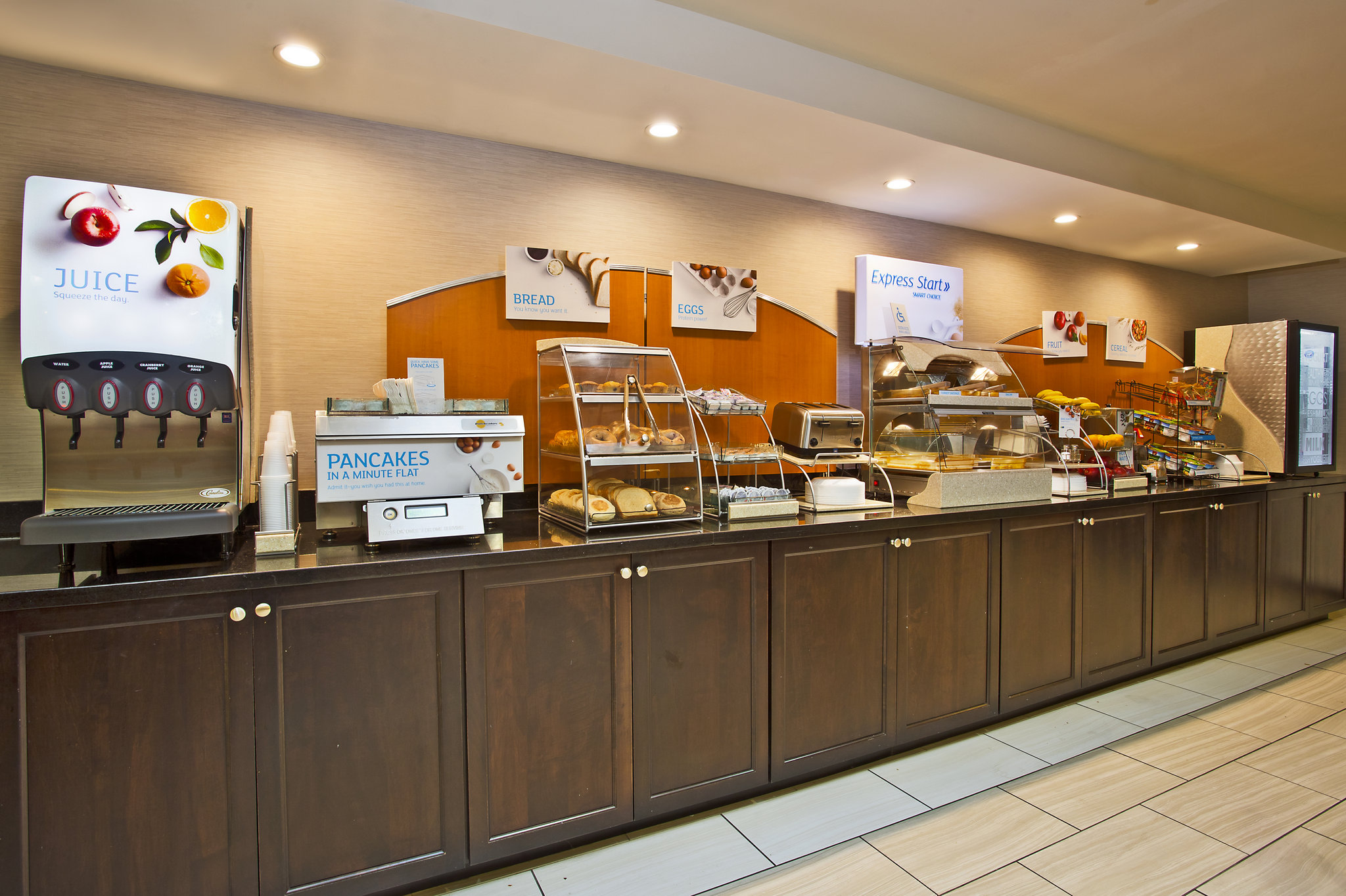 Holiday Inn Express & Suites Springfield Dayton Area