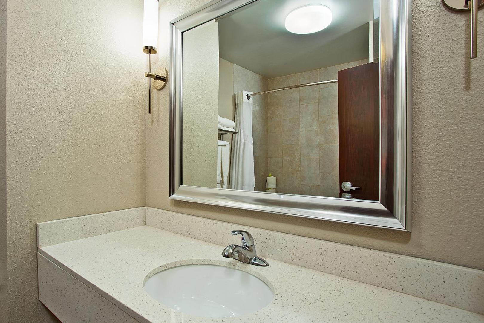 Holiday Inn Express & Suites Springfield Dayton Area