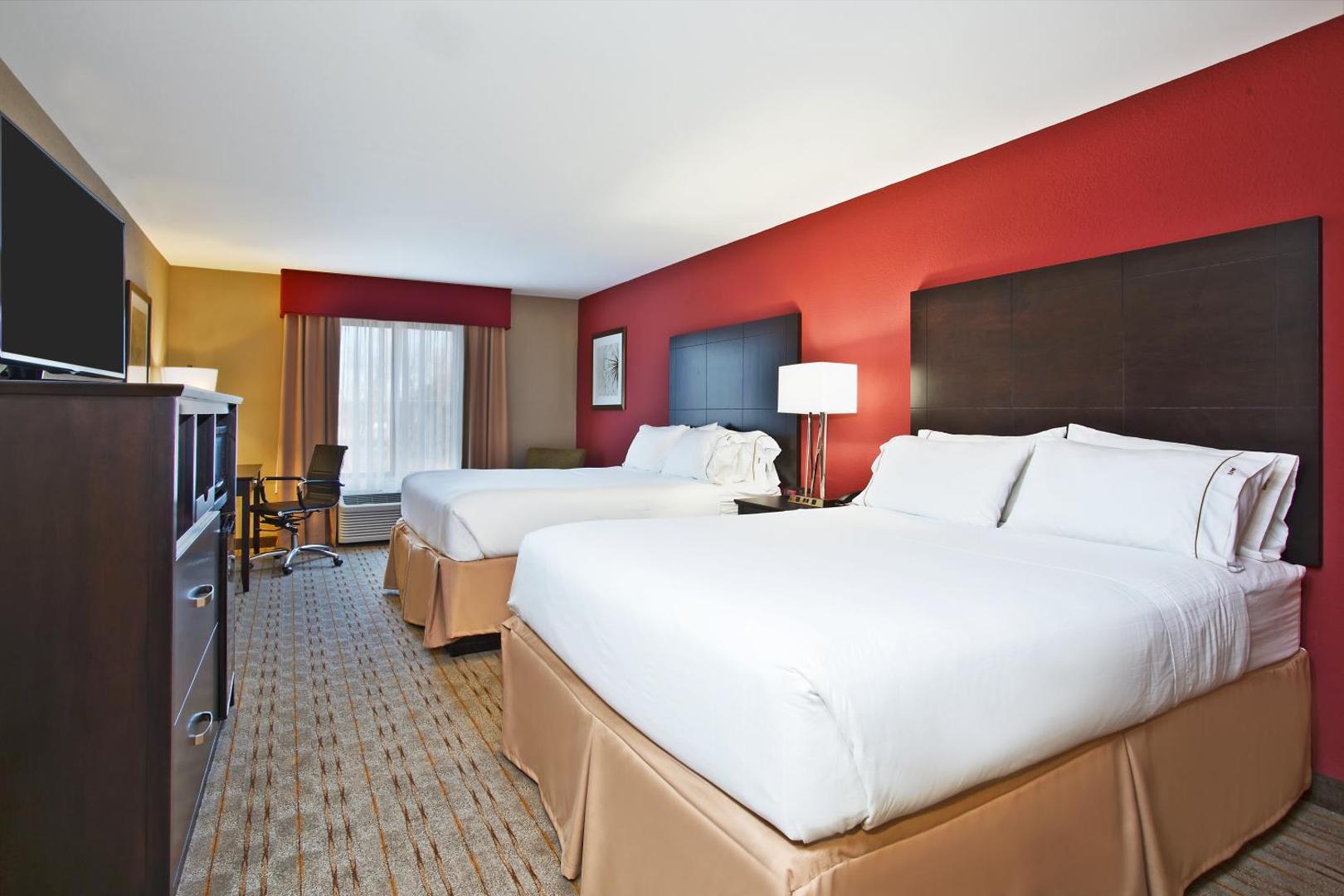 Holiday Inn Express & Suites Springfield Dayton Area