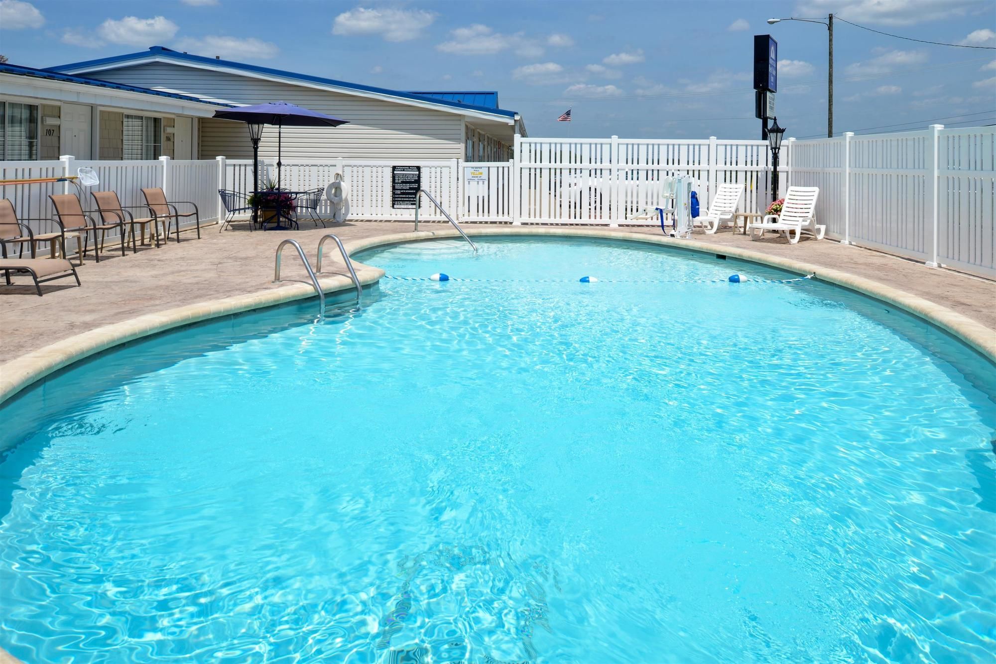 Americas Best Value Inn St. Clairsville Wheeling