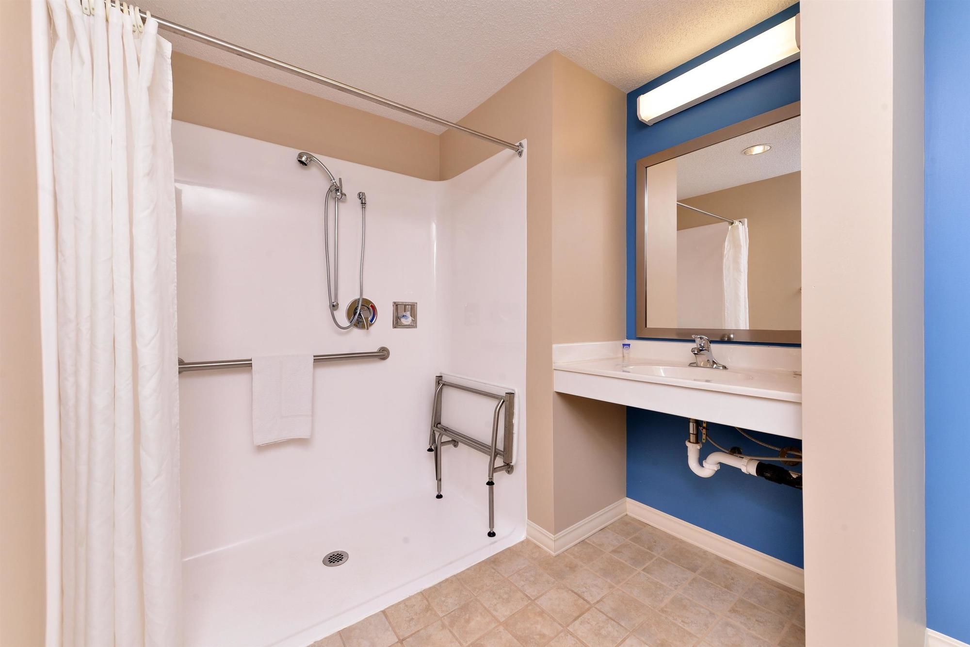 Americas Best Value Inn St. Clairsville Wheeling